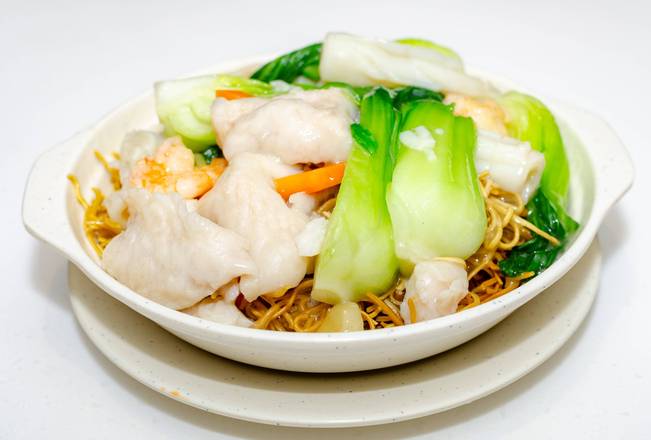 87. Chow Mein with Seafood and Vegetable 時菜海鮮炒麵